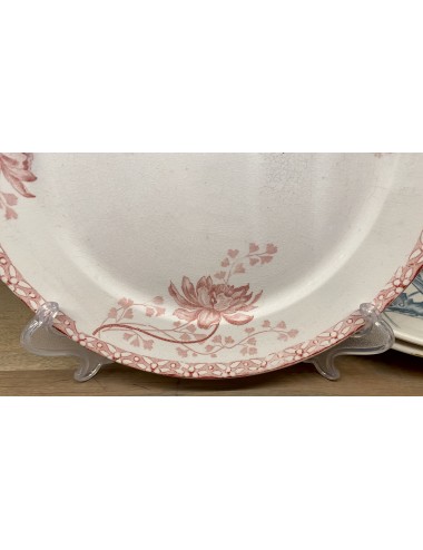 Ontbijtbord / Dessertbord - Sarreguemines - décor ROYAT in roze/rood