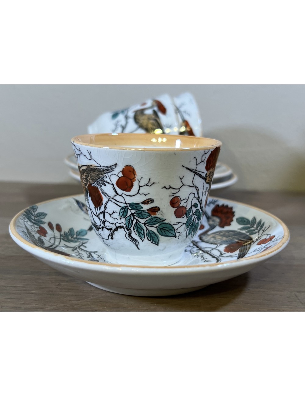 Bowl with saucer - Societe Ceramique Maestricht - décor OISEAUX-MOUCHES with orange shading
