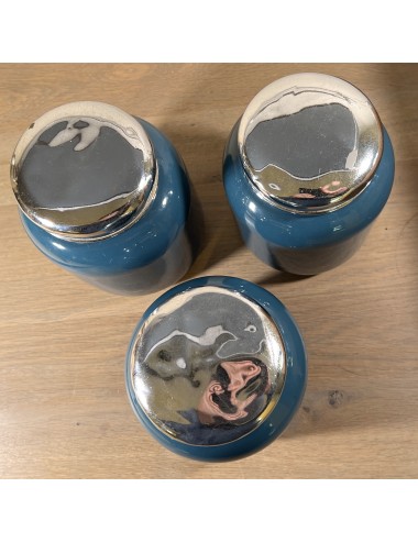 Storage jar made of enamel in plain petrol blue enamel - chrome lid - without inscription
