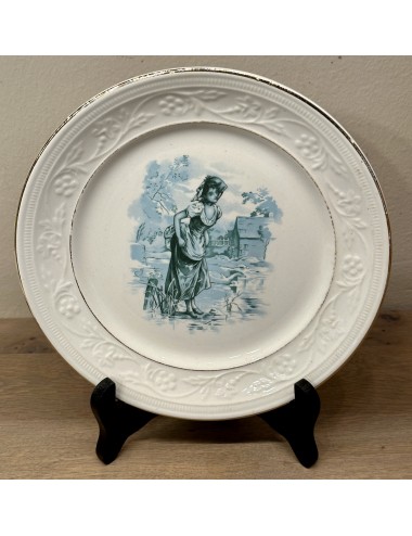 Breakfast plate / Dessert plate / Decorative plate - Petrus Regout - décor 244 in green with image of a woman by the water