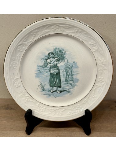 Ontbijtbord / Dessertbord / Sierbord - Petrus Regout - décor 244 in groen met afbeelding van een vrouw bij het water