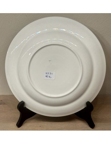 Plate / Dinner plate - marked with a triangle (Hungarian?) - décor with a light gray border
