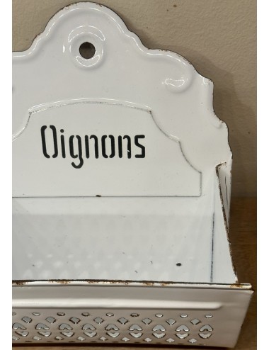 Onion tray - hanging model - version in white enamel with French lettering OIGNONS in black