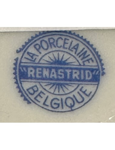 Kop en schotel - RENASTRID la Porcelaine Belgique - décor met binnenin een lichte- en donkerroze belijning