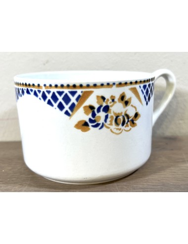 Cup / Bowl - larger model with handle - St. Amand - décor with gold/brown flowers and blue areas
