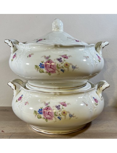 Tureen - smaller model - Mosa - décor in blue/pink flowers