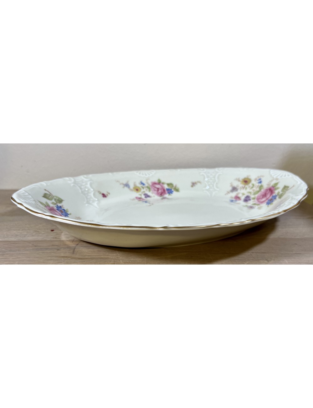 Bread bowl / Plate - oval model - Mosa - décor in blue/pink flowers