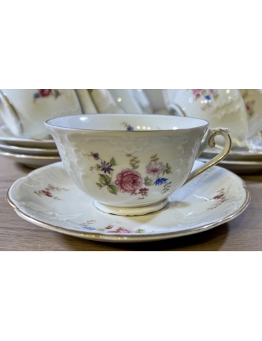 Cup and saucer - Mosa - décor in blue/pink flowers