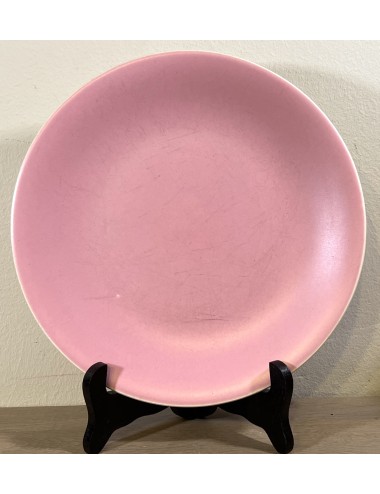 Dinner plate / Dinner plate - Boch - version in matte pastel pink/red