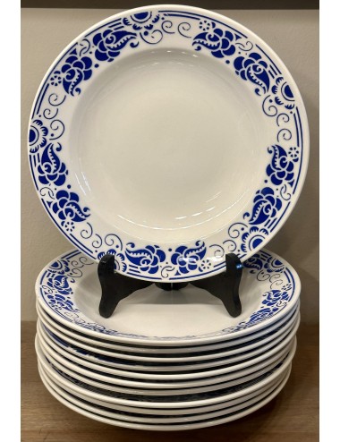 Deep plate / Soup plate / Pasta plate - Boch - décor in blue with flowers in spritzmuster design