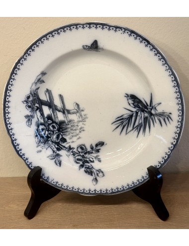 Deep plate / Soup plate / Pasta plate - Petrus Regout -décor MALAGA in flowing blue with a scalloped edge