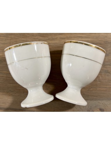 Egg cup - porcelain - unmarked - executed with gold colored lines