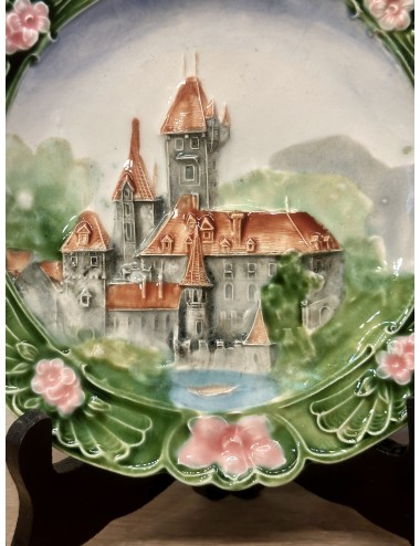 Plate / Decorative plate - majolica - W. Schiller & Sohn (Bohemia, Bodenbach) - executed with a gray castle in relief