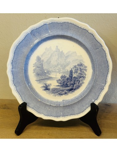 Plate - Davenport - dated ca. 1870 - décor of landscape and mountains/castles