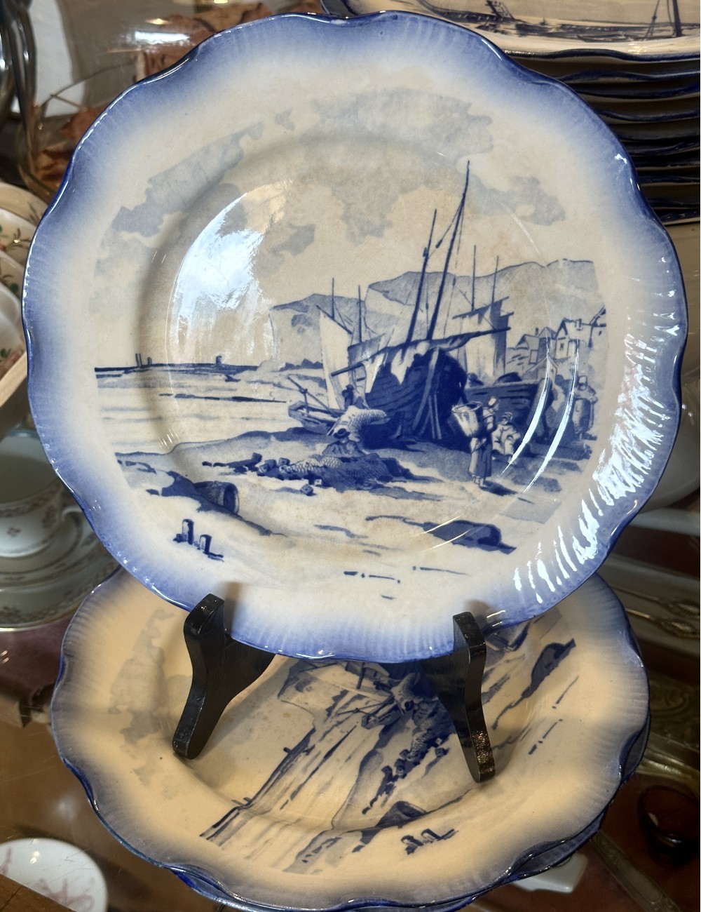 Dinner plate - Faienceries de Sarreguémines - décor MARINES blue - with scalloped edge