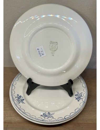 Breakfast plate / Dessert plate - St. Amand - semi vitrerie - décor with blue flowers and border decorations