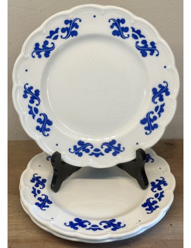 Breakfast plate / Dessert plate - Boch - shape FESTIVAL - décor CORONATION blue (EIKENBLAD) 