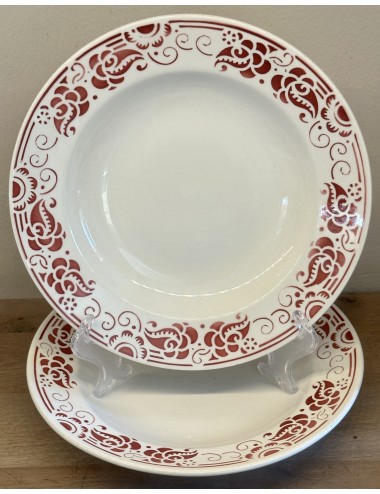 Deep plate / Soup plate / Pasta plate - Boch - Aerodecor of dark red leaves and flowers