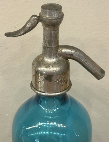 Sifon / Spuitwaterfles - klein model - M. Faizende Apres-Sur-Buech Gueret Frè Paris - uitgevoerd in azuurblauw glas