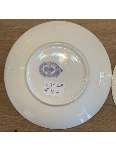 Saucer / Dish - Petrus Regout - décor ALHAMBRA in lilac