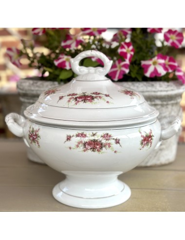 Soup tureen - fairly large model - Boch - model FLAMANDE with décor of double roses