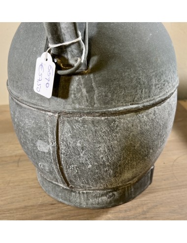 Water kettle made of zinc - rather large model - unmarked, waterproof