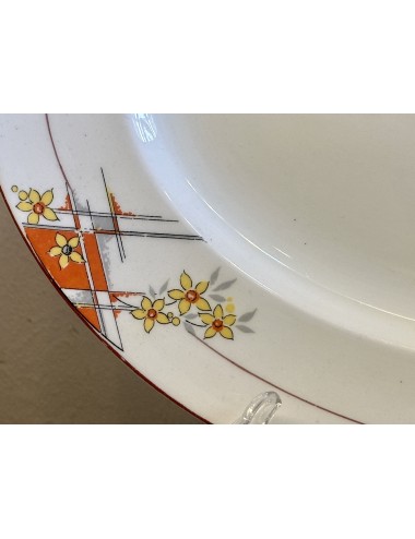 Plate - flat oval model - Art Deco - Empire England - décor executed in orange/yellow/black