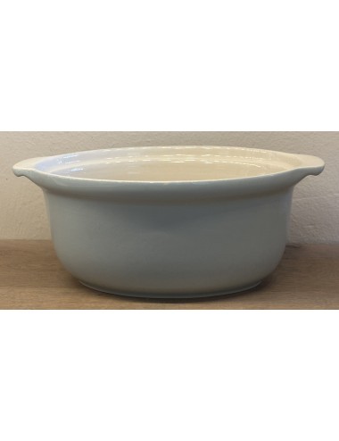 Oven dish - oval model - lid missing - de Sphinx / P. Regout - PARAFEU - higher model in pastel celadon color