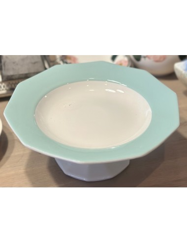 Tazza / Bowl on medium base - 10-angle deeper model - Moulin des Loups - ORCERAME - décor with wide pastel green border