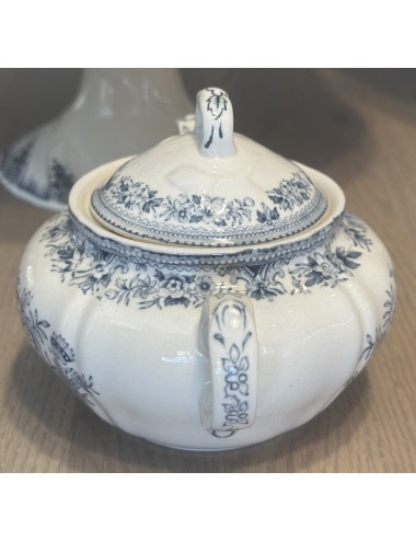 Sugar bowl - Villeroy & Boch Saar - décor FASAN executed in blue