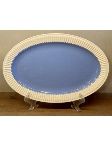 Plate - oval model - V&B (Villeroy & Boch) - LIDO V.F. Paris executed in blue