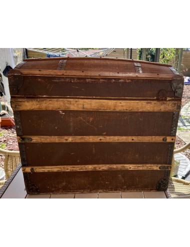 Travel case / Travel chest - smaller and higher model with interior lining and division - first half 1900s