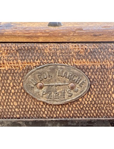 Travel case / Travel chest - smaller and higher model with interior lining and division - first half 1900s