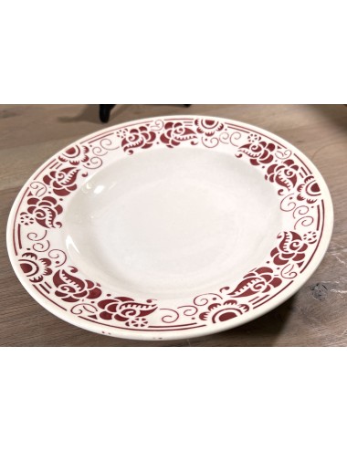 Deep plate / Soup plate / Pasta plate - Boch - Aerodecor of dark red leaves and flowers