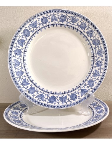 Plate / Bowl - larger flat round model - Sarreguémines - décor SYRA executed in blue