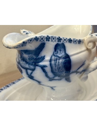 Gravy boat / Sauce bowl - Boch - décor CHANTEURS executed in blue