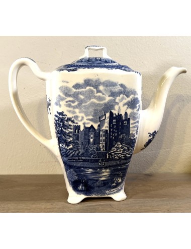 Coffee pot / Teapot - Johnson Bros England - décor OLD BRITAIN CASTLES executed in blue