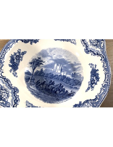 Bowl / Serving dish - square model - Johnson Bros England - décor OLD BRITAIN CASTLES executed in blue