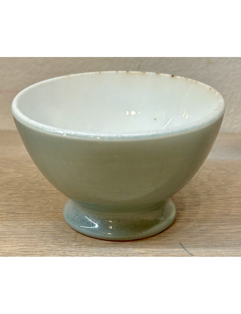 Bowl - small model - B.F.K (Boch Frères Keramis) - décor executed in gray color