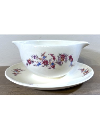 Gravy boat / Sauce boat - model with 2 spouts - Petrus Regout - décor with small roses and scatter flowers