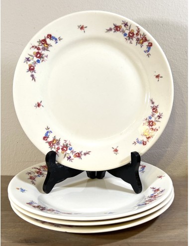 Breakfast plate / Dessert plate - Petrus Regout - décor with small roses and scattered flowers