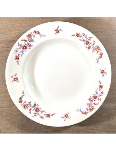 Deep plate / Soup plate / Pasta plate - Petrus Regout - décor with small roses and scatter flowers