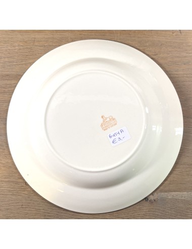 Deep plate / Soup plate / Pasta plate - Petrus Regout - décor with small roses and scatter flowers