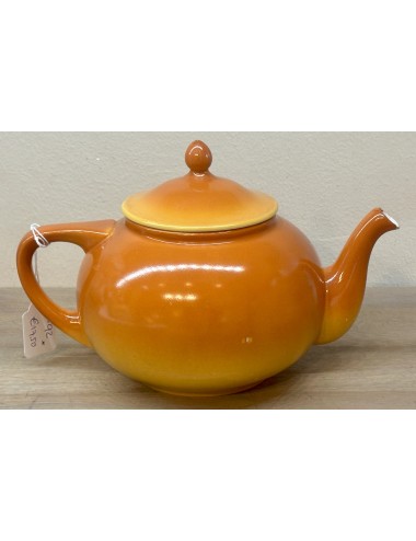 Teapot - De Sphinx - PARFEU - marked with a 5-pointed star and X6 (size 6) - décor in brown-orange color