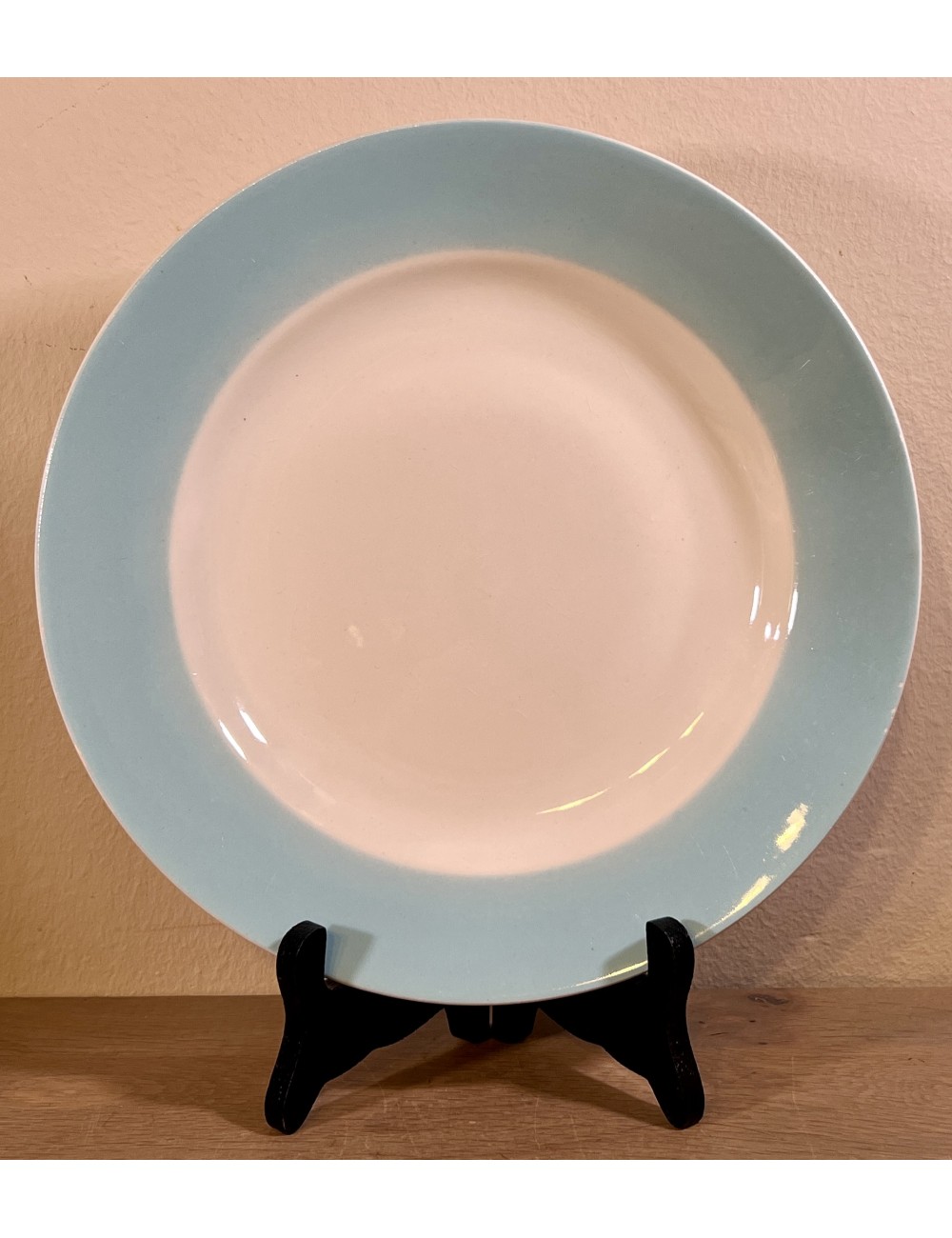 Deep plate / Soup plate / Pasta plate - unmarked - version with an azure border of 3.3 cm.