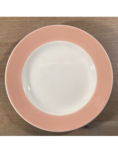 Ontbijtbord / Dessertbord - gemerkt met een driehoekje (waarschijnlijk Hongaars) - uitvoering met een pastelroze rand