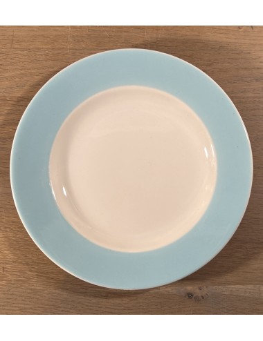 Ontbijtbord / Dessertbord - gemerkt met een driehoekje (waarschijnlijk Hongaars) - uitvoering met een azuurblauwe rand