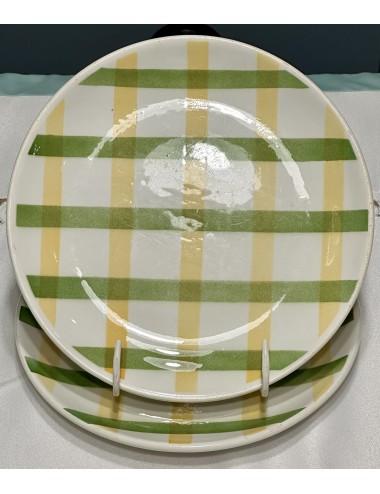 Breakfast plate / Dessert plate - Moulin des Loups-Orchies - décor in underglaze with green/yellow stripes/plaids