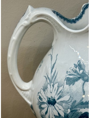 Lampet jug / Water jug - Societe Ceramique Maestricht - décor MARGOT executed in petrol