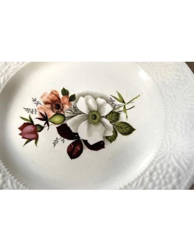Soepbord / Diep bord / Pastabord - Boch - décor van paars/roze/witte bloemen